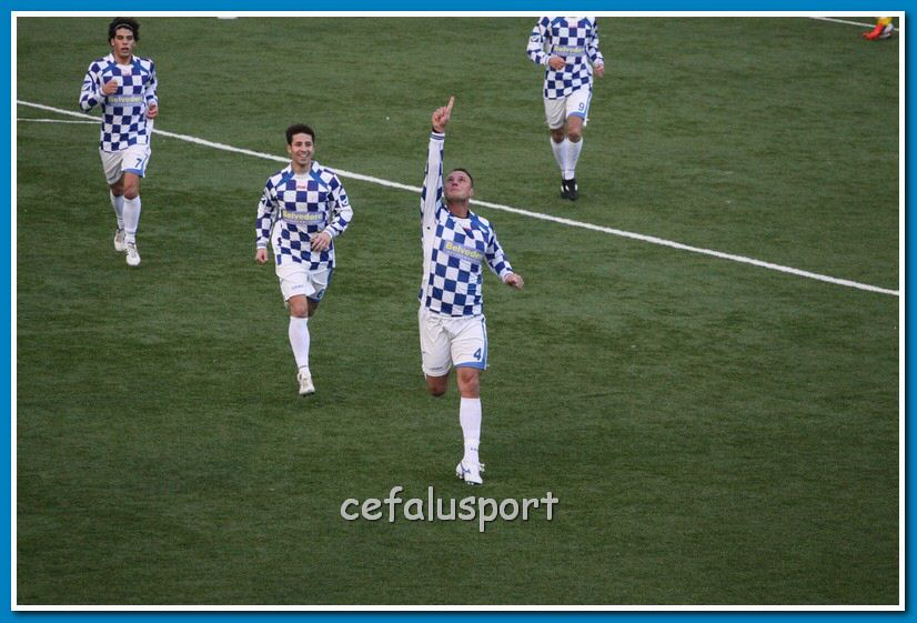 121222 Rocca 336_tn.jpg
